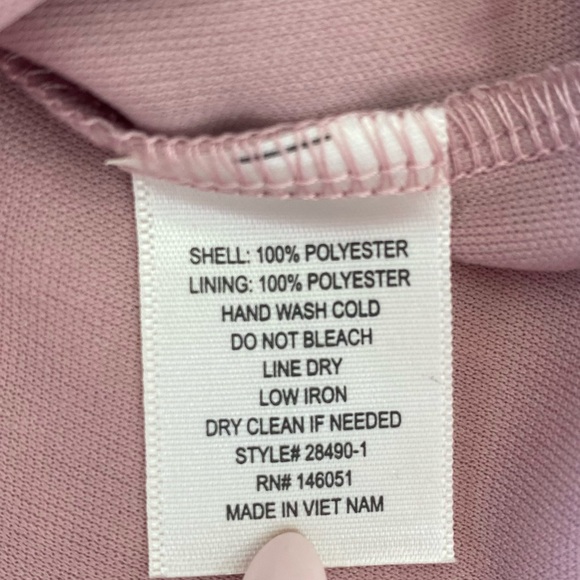 NWOT MONTEAU LOS ANGELES Ruffle Blouse Top - Picture 9 of 9